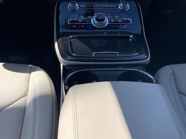 Used 2022 Lincoln Nautilus Reserve w/ Equipment Group 201A FWD image 27
