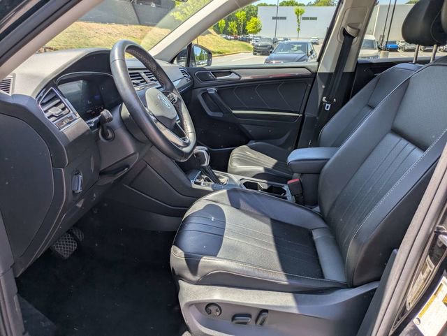 Used 2023 Volkswagen Tiguan SE FWD image 21