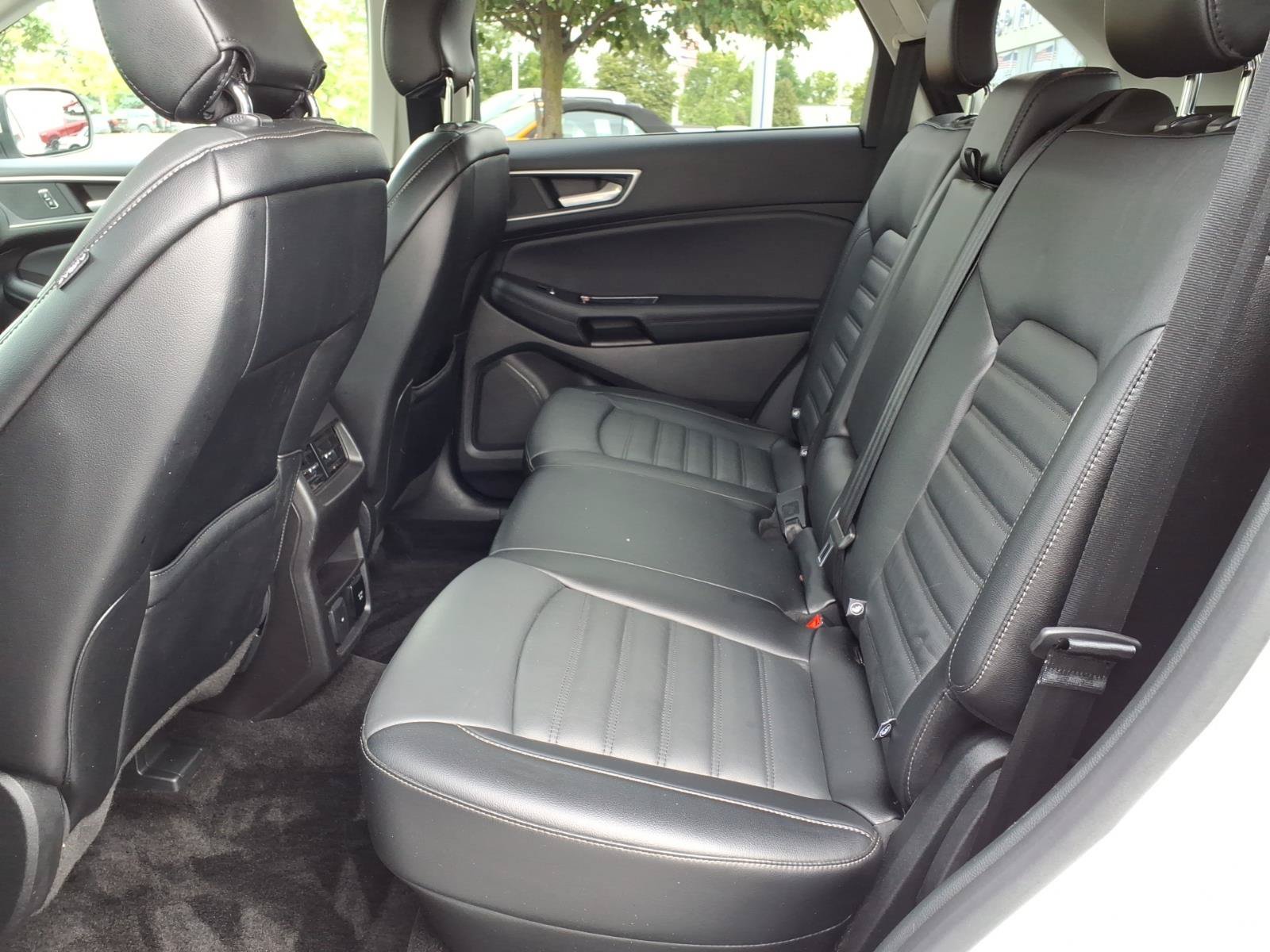 Used 2018 Ford Edge SEL w/ Equipment Group 201A AWD/4WD image 6