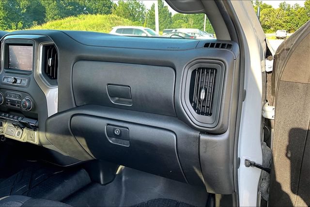 Used 2024 Chevrolet Silverado 1500 Custom AWD/4WD image 27