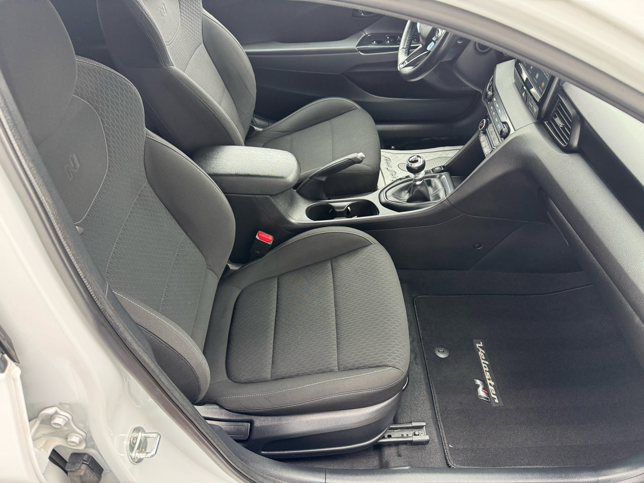 Used 2019 Hyundai Veloster N N w/ Performance Package image 10