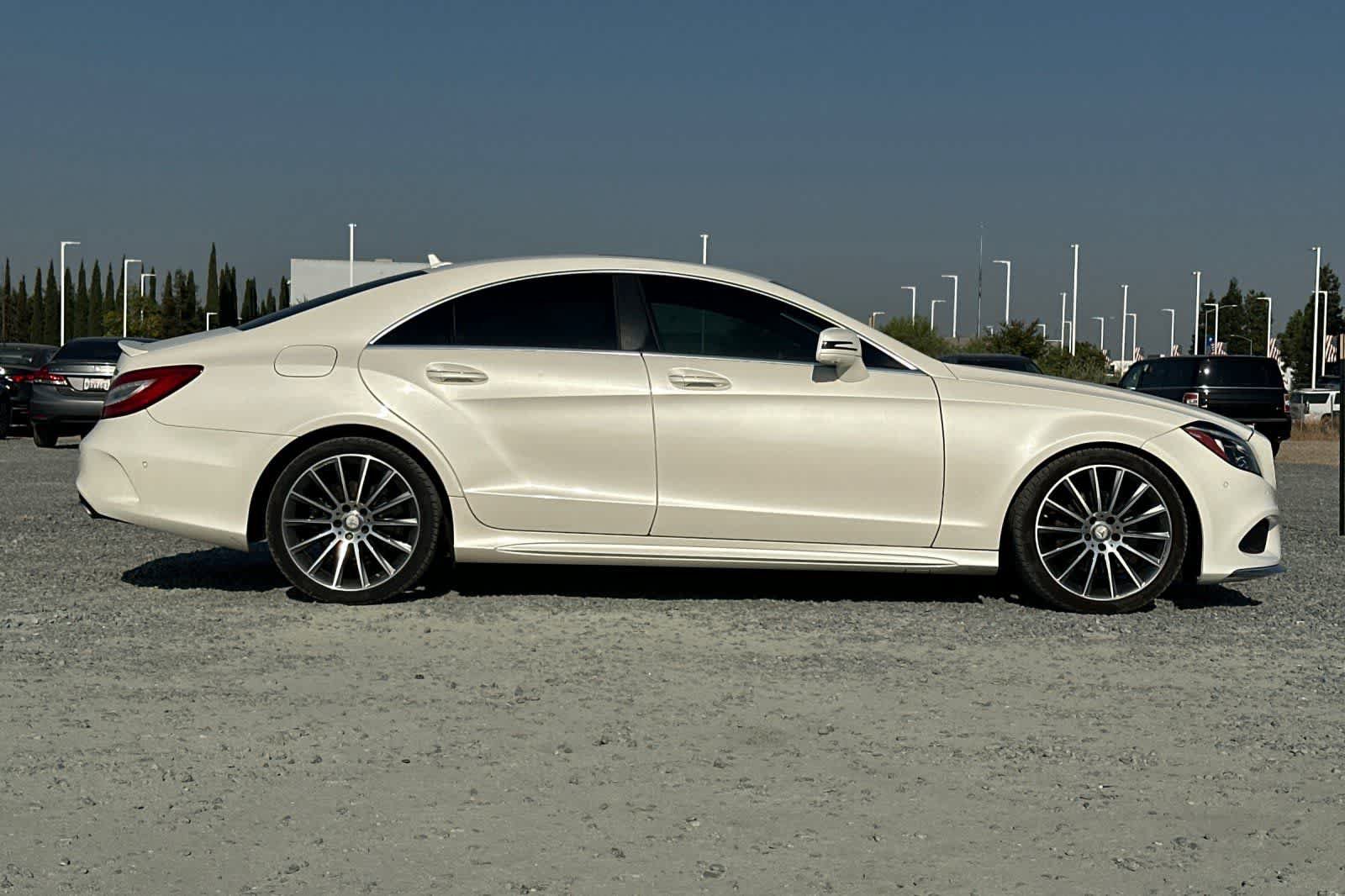 Used 2015 Mercedes-Benz CLS 400 image 9