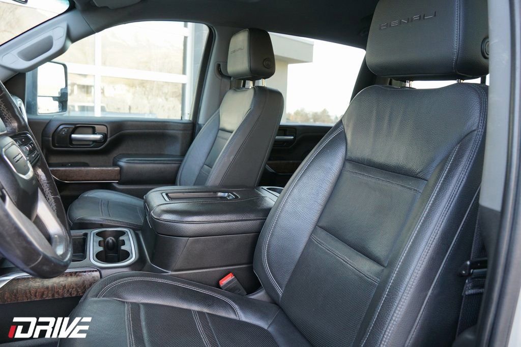 Used 2022 GMC Sierra 3500 Denali image 20