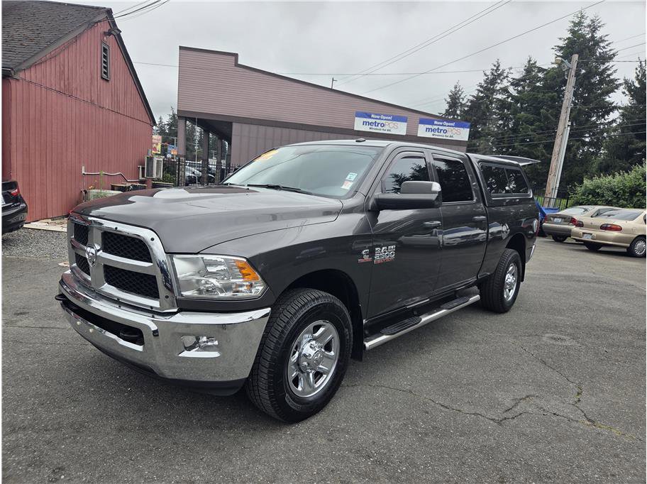 Used 2017 RAM 2500 Tradesman w/ Chrome Appearance Group RWD image 7