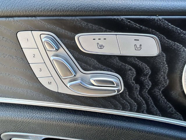 Used 2020 Mercedes-Benz E 350 Sedan image 17