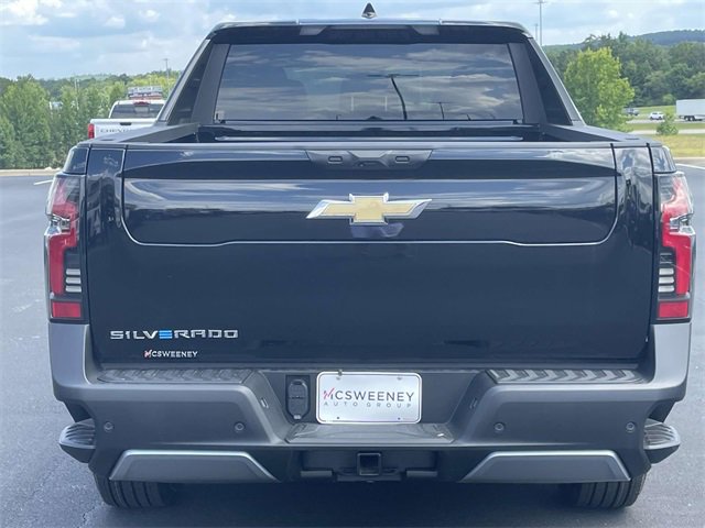 New 2025 Chevrolet Silverado EV LT image 4