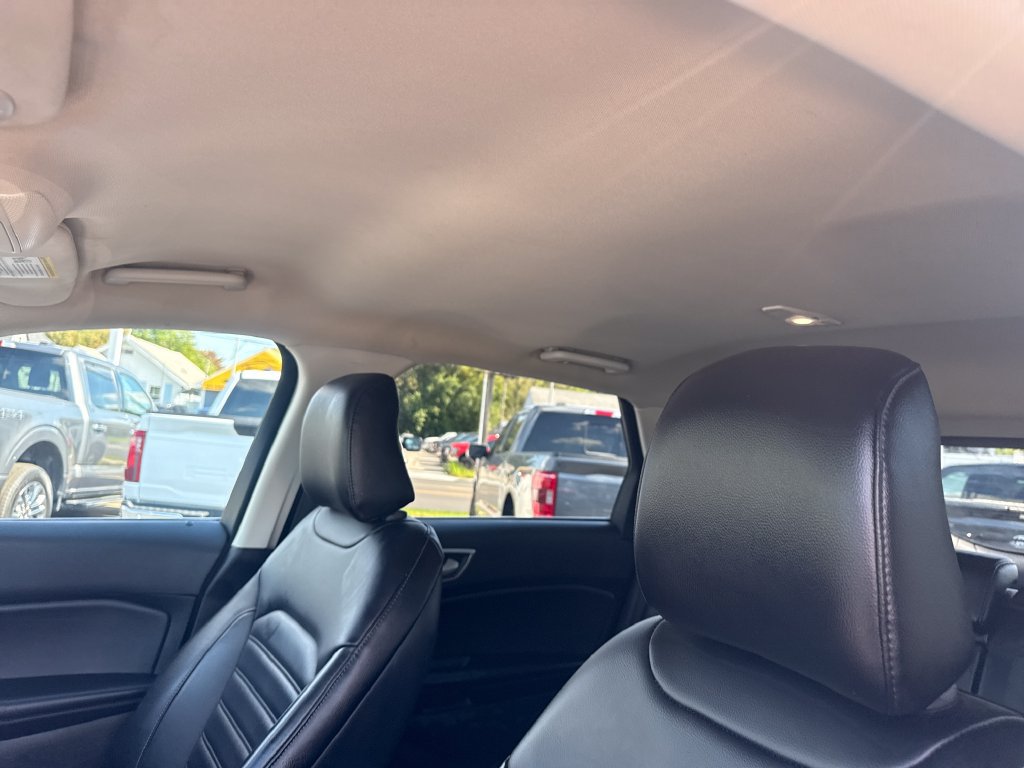 Used 2024 Ford Edge SEL w/ Convenience Package AWD/4WD image 26