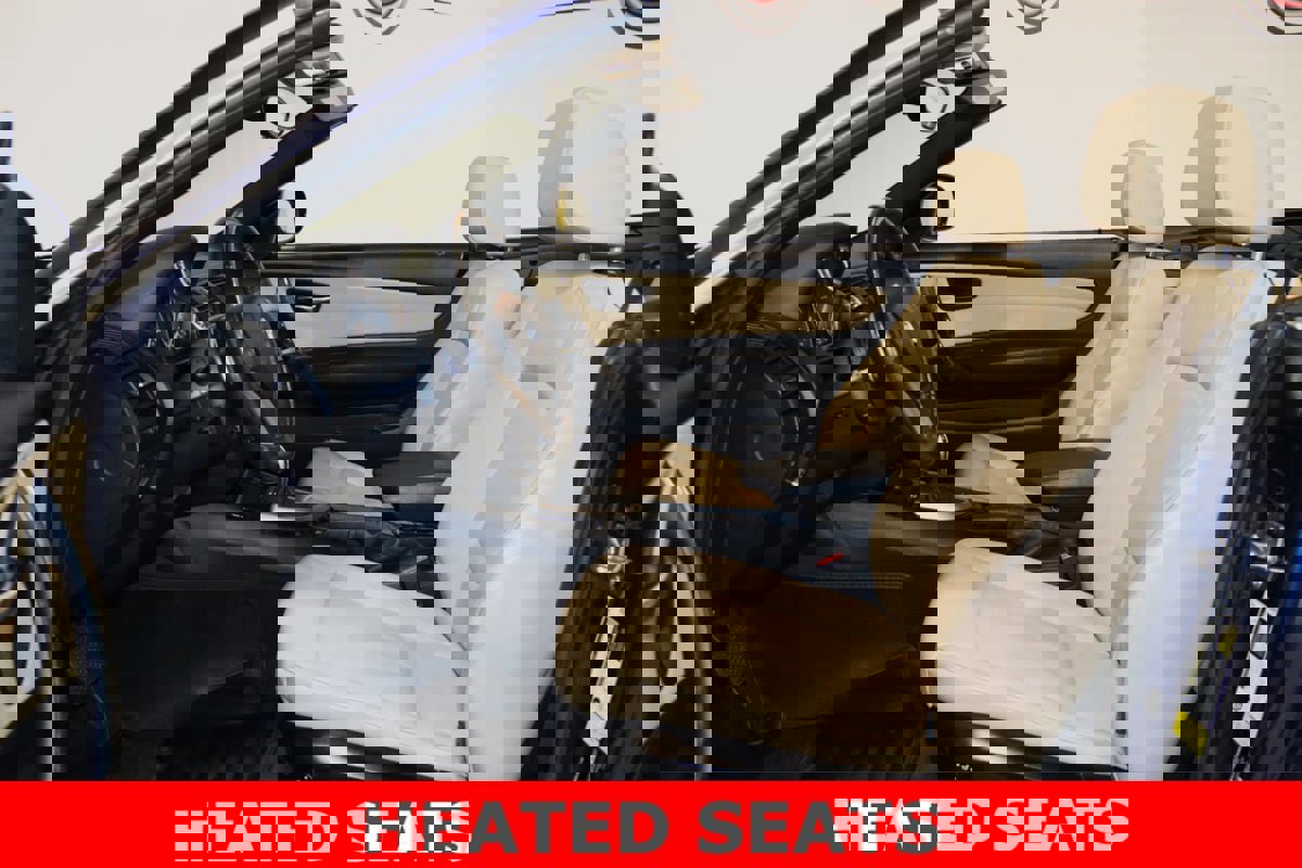 Used 2012 BMW 135i Convertible image 19