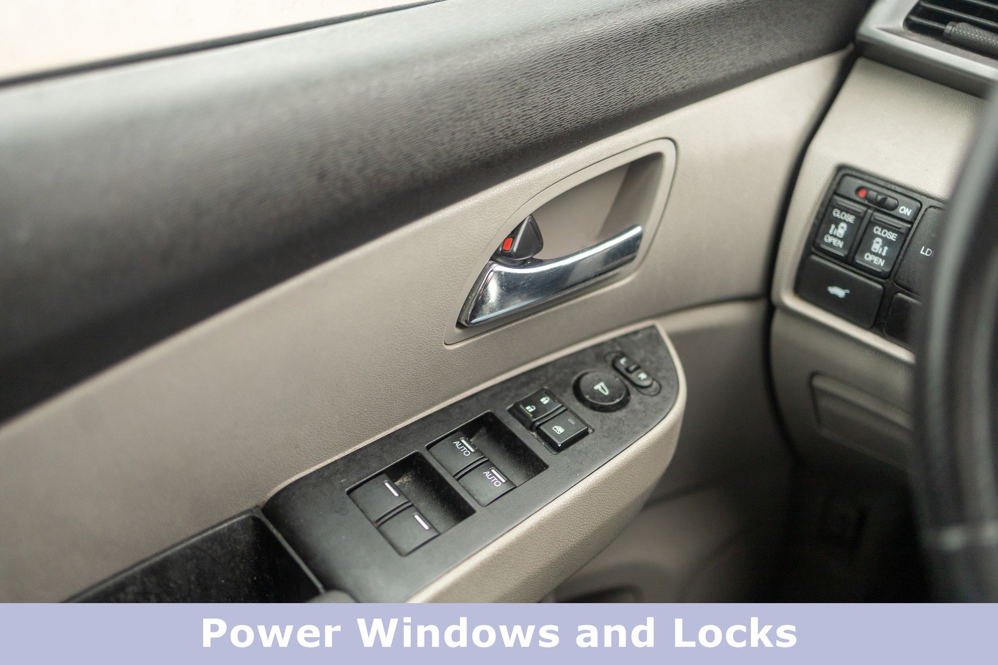 Used 2014 Honda Odyssey EX-L image 14