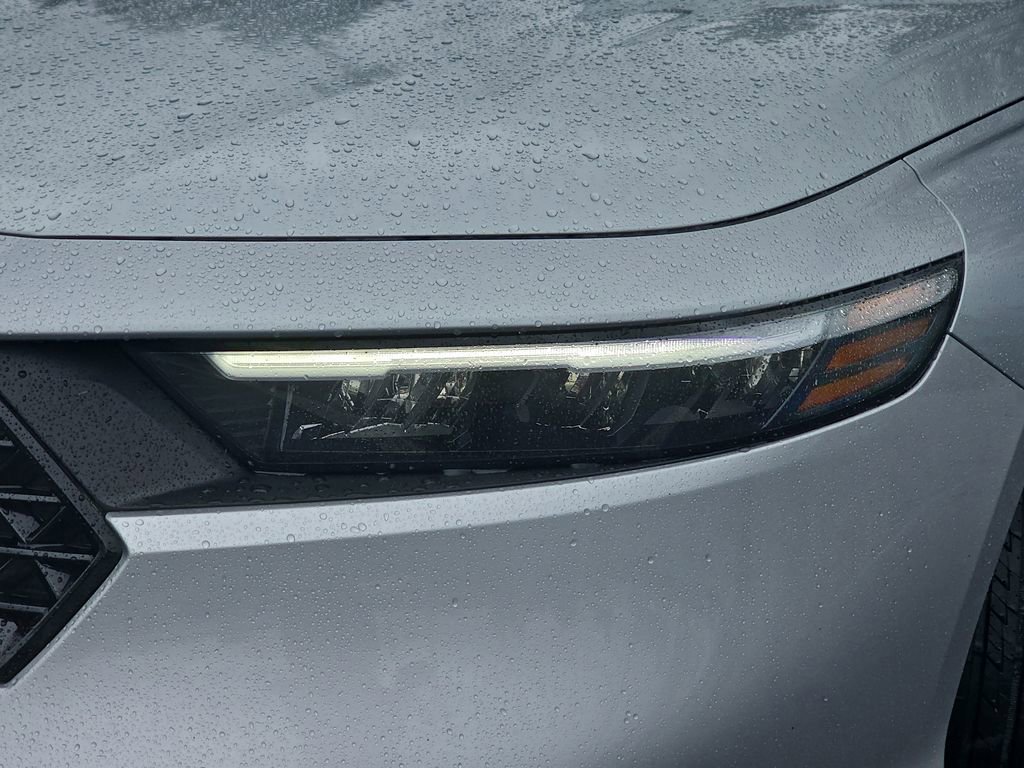 Used 2024 Honda Accord Sport image 34