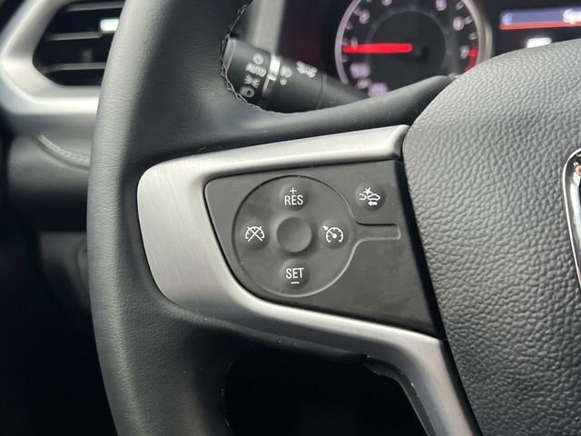 Used 2023 GMC Acadia SLT image 29