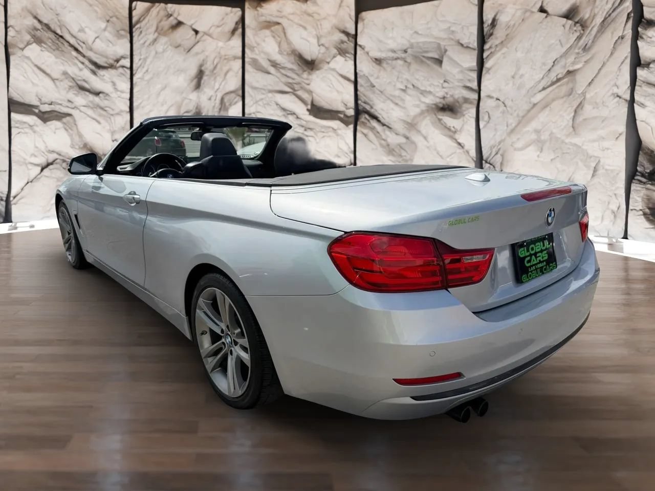 Used 2017 BMW 430i Convertible RWD image 9