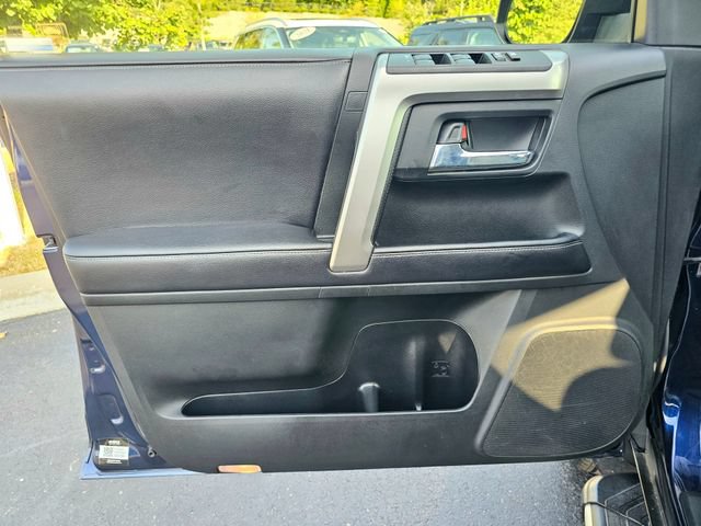 Used 2019 Toyota 4Runner SR5 AWD/4WD image 20