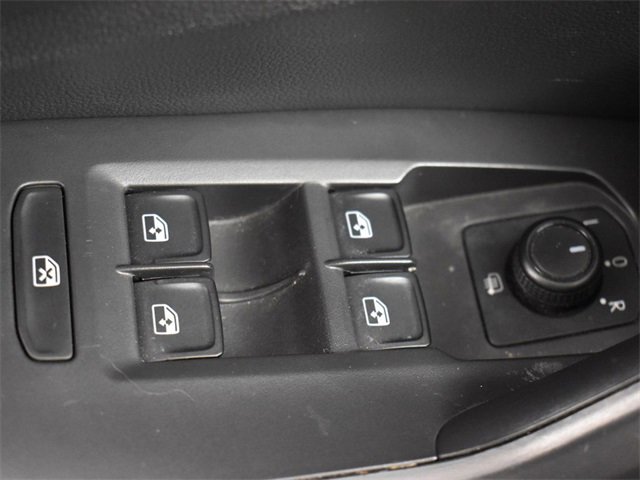 Used 2019 Volkswagen Jetta R-Line image 29