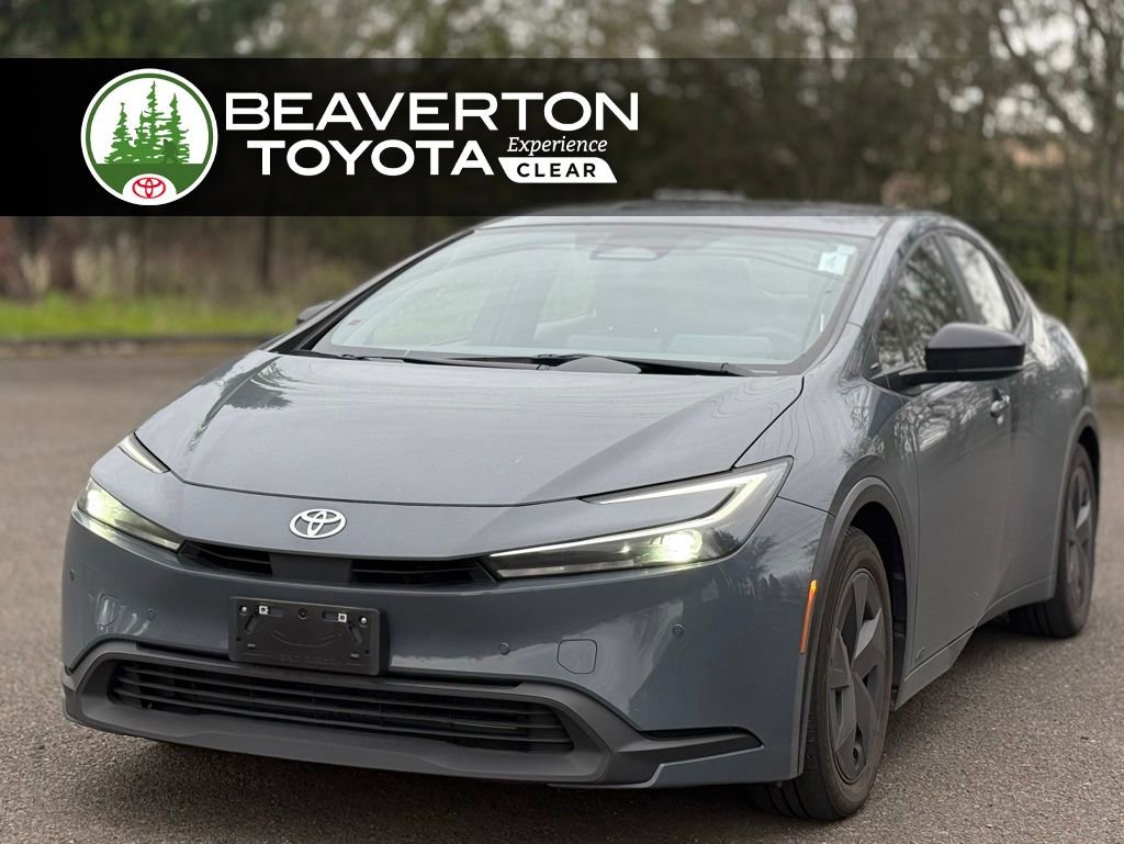 Used 2023 Toyota Prius LE
