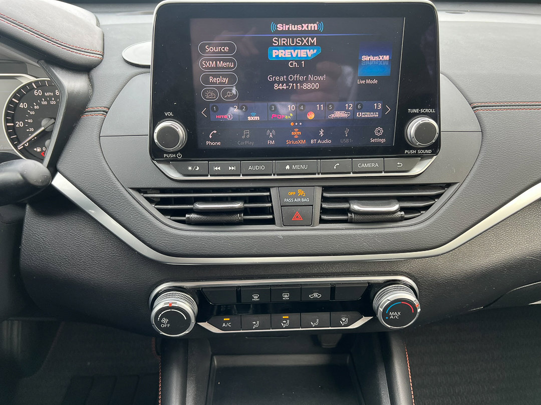 Used 2022 Nissan Altima 2.5 SR image 17