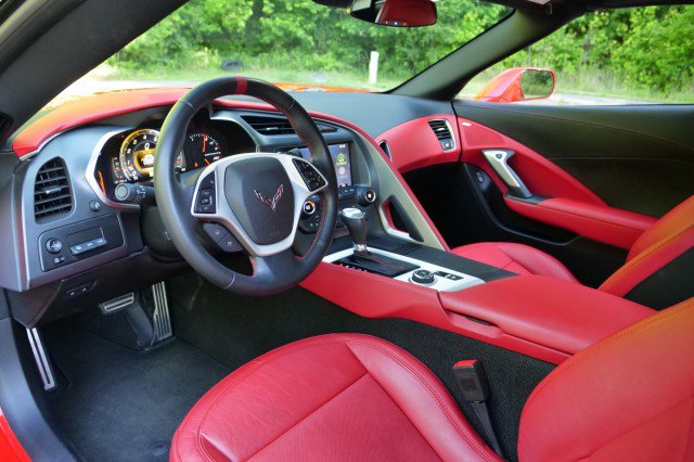 Used 2014 Chevrolet Corvette Stingray Coupe w/ 3LT Preferred Equipment Group RWD image 2