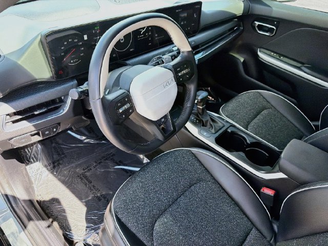 Used 2025 Kia K4 GT-Line w/ GT-Line Sunroof Package FWD image 24
