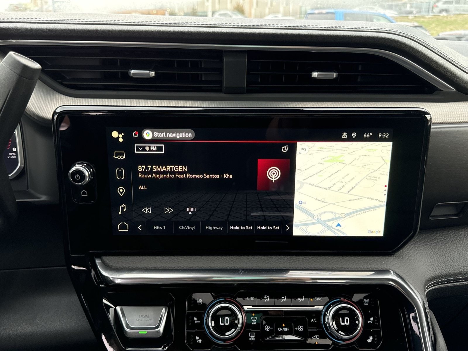 New 2026 GMC Sierra 3500 Denali AWD/4WD image 18