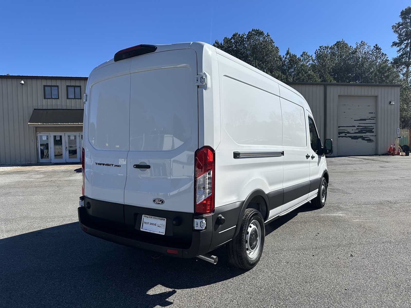 New 2026 Ford Transit 250 148 Medium Roof w/ Load Area Protection Package RWD image 12