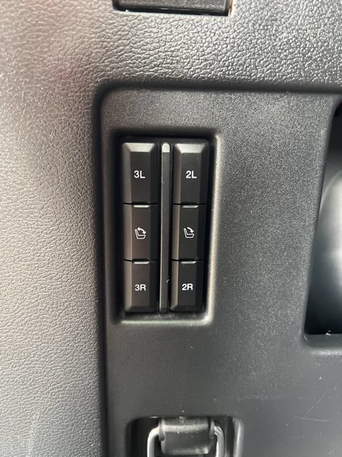 Used 2023 Ford Expedition Limited AWD/4WD image 12