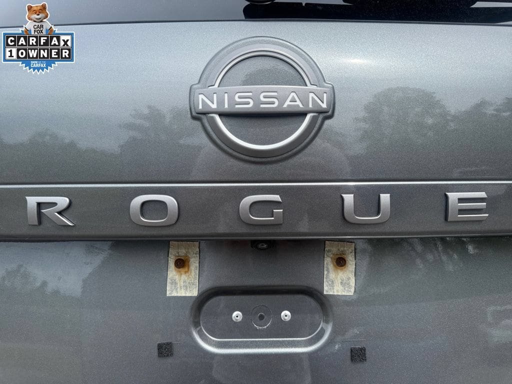 Certified 2026 Nissan Rogue SV AWD/4WD image 17