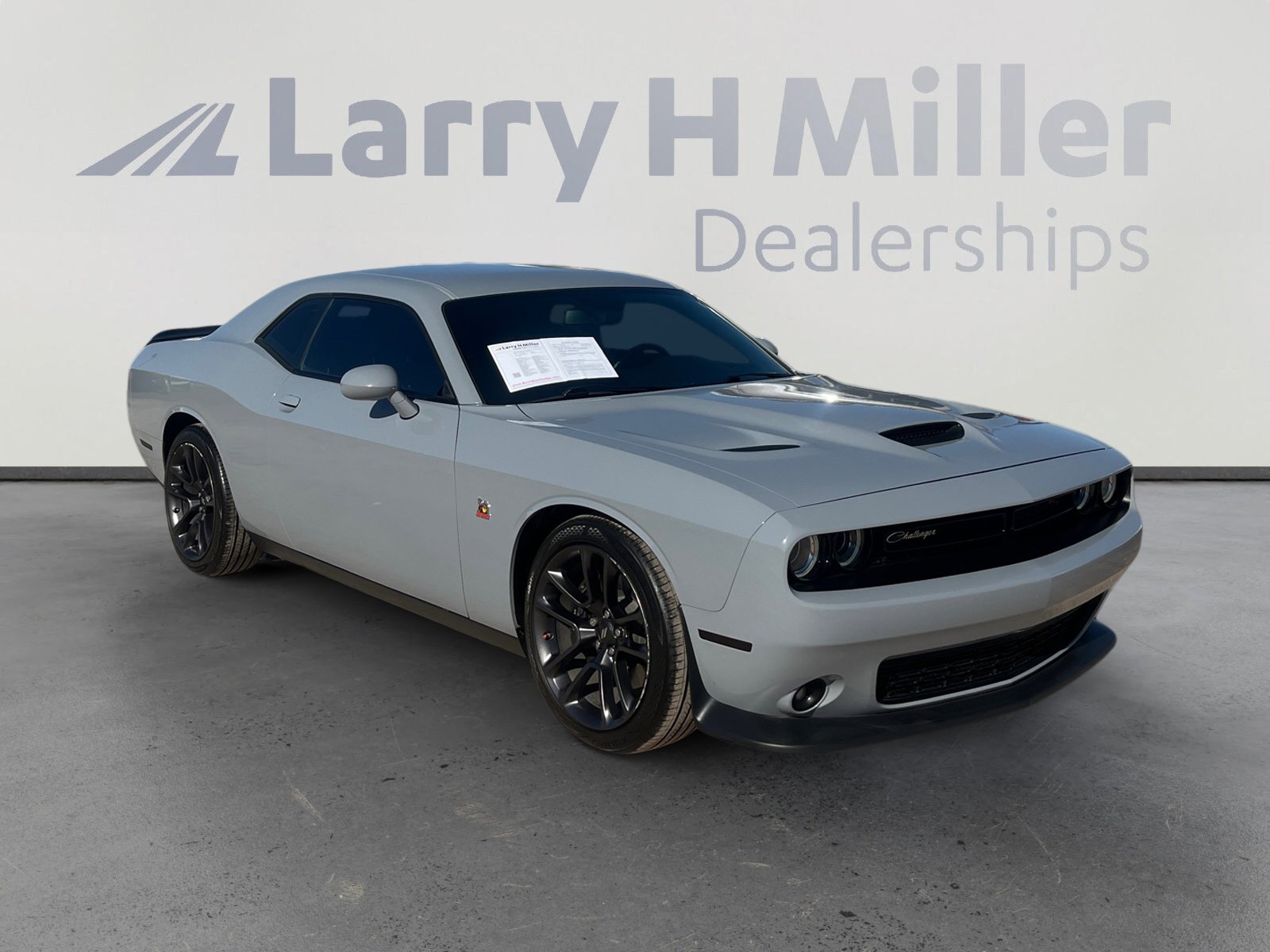 Used 2021 Dodge Challenger R/T Scat Pack w/ Driver Convenience Group image 7