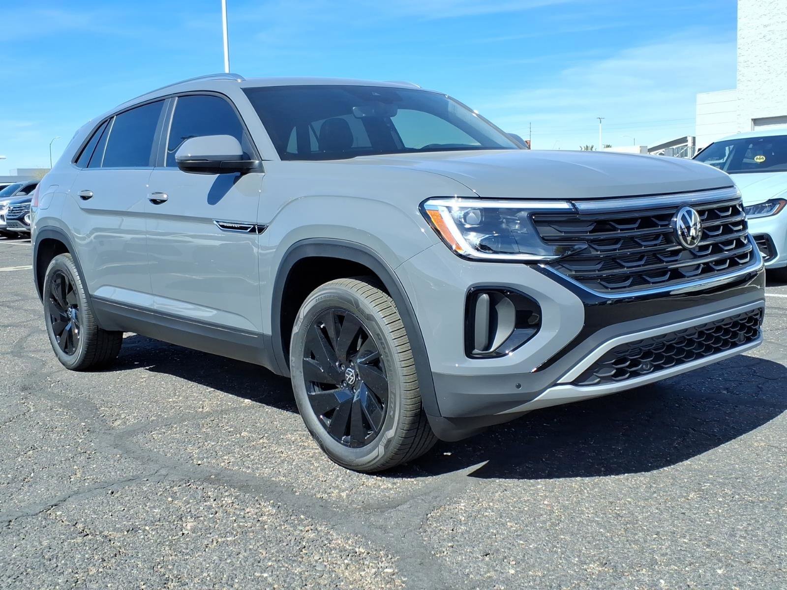 New 2026 Volkswagen Atlas Cross Sport SE image 1