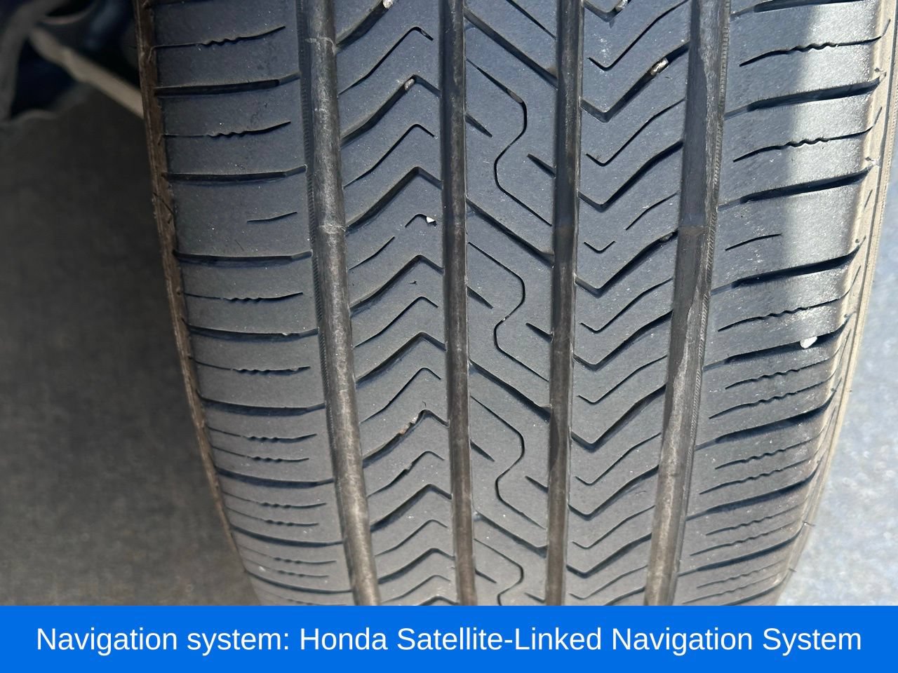 Used 2022 Honda Odyssey Elite image 3