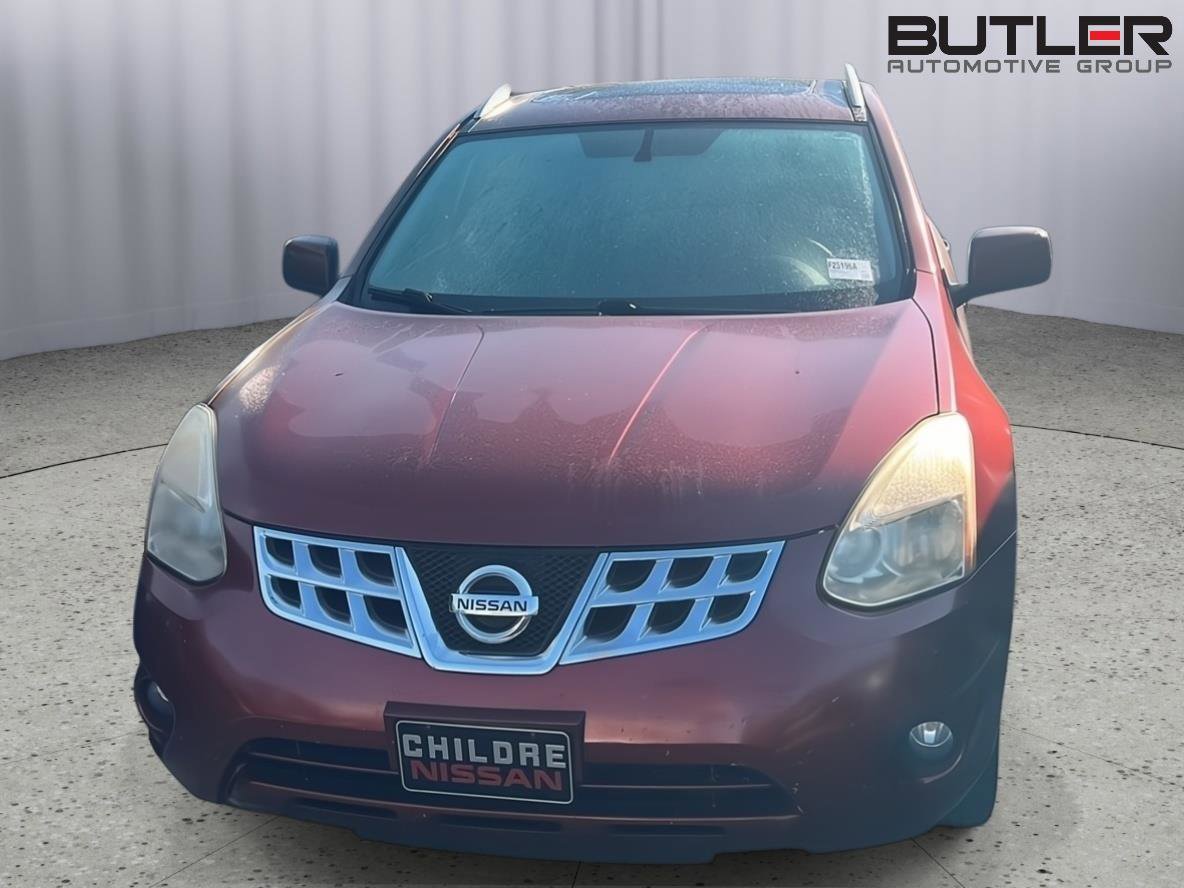 Used 2013 Nissan Rogue SV w/ Premium Pkg image 4