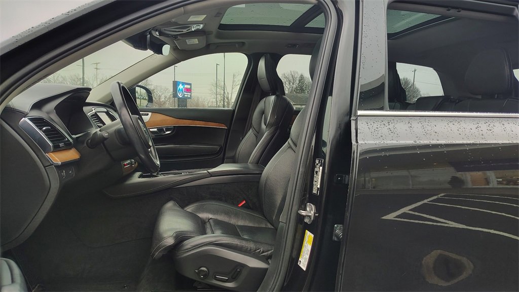 Used 2016 Volvo XC90 T6 Inscription image 6