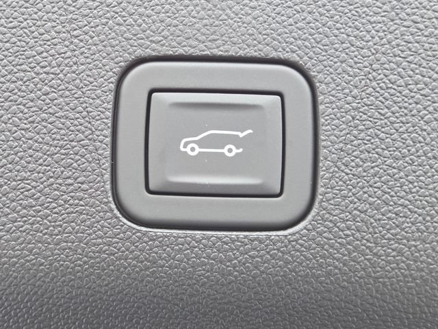 New 2026 Chevrolet Tahoe High Country AWD/4WD image 23