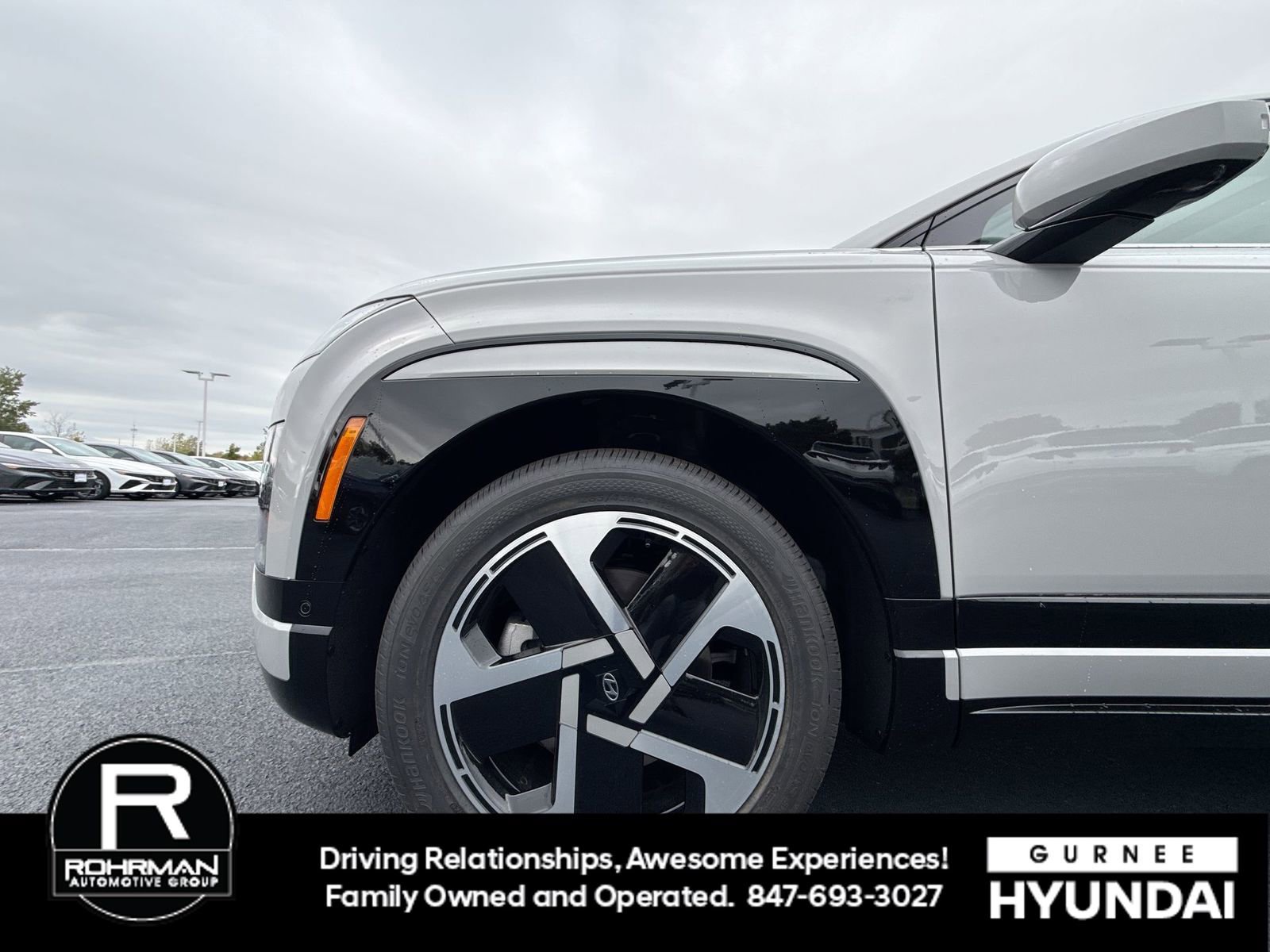 New 2026 Hyundai Ioniq 9 Limited image 12