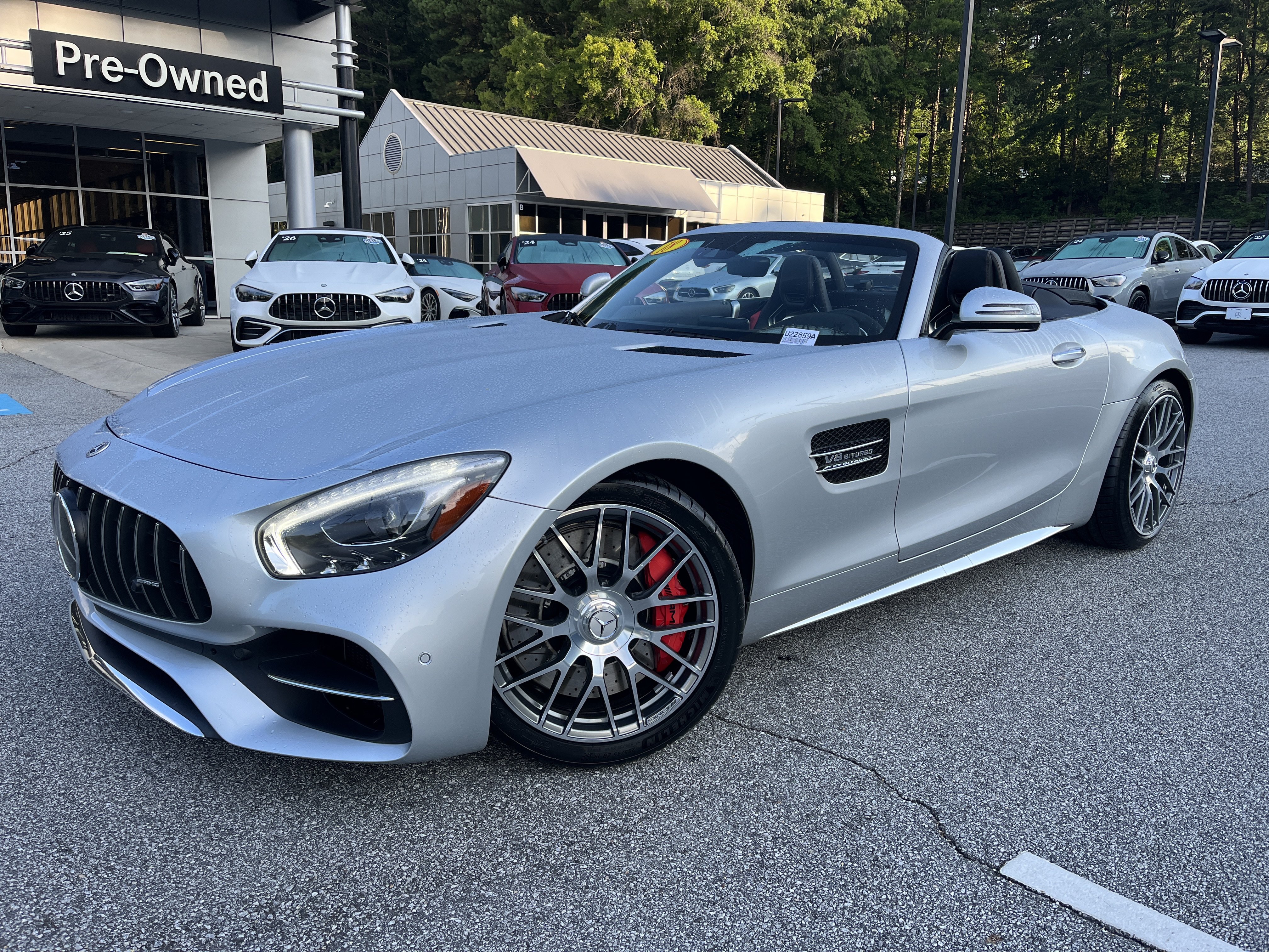 Used 2018 Mercedes-Benz AMG GT C image 4