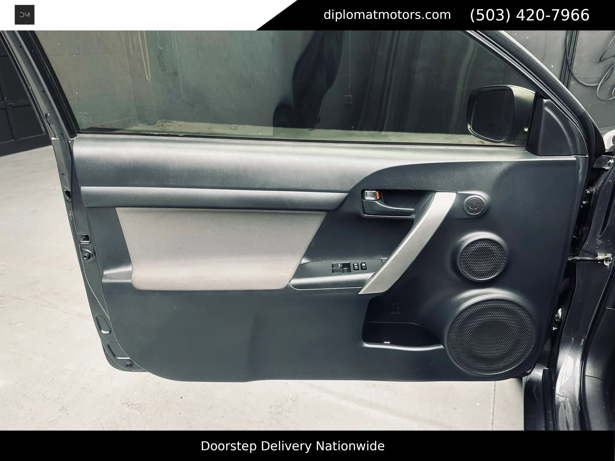 Used 2015 Scion tC FWD image 23