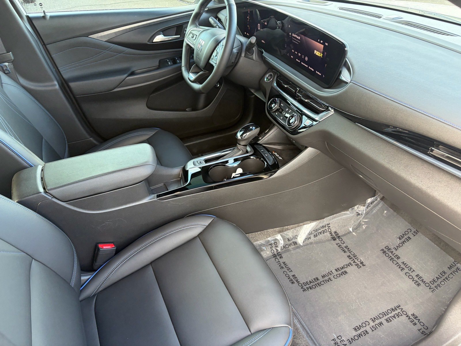 Used 2025 Buick Envista Sport Touring w/ Convenience I Package FWD image 33