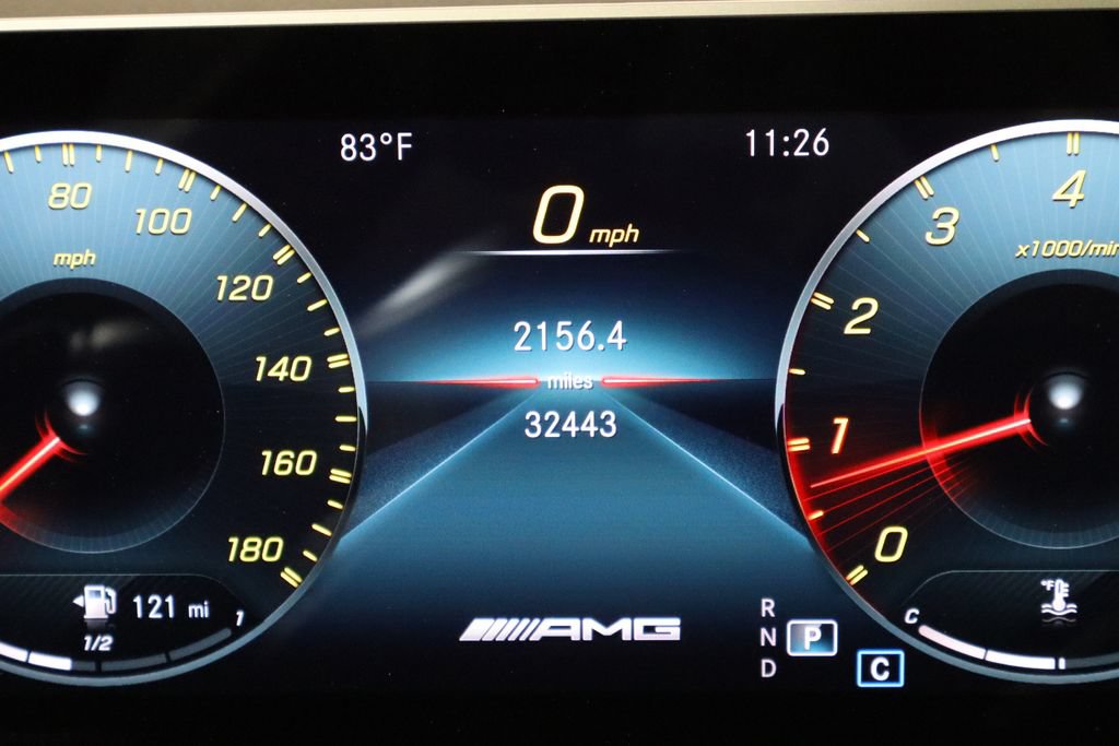 Used 2021 Mercedes-Benz GLB 35 AMG 4MATIC image 39