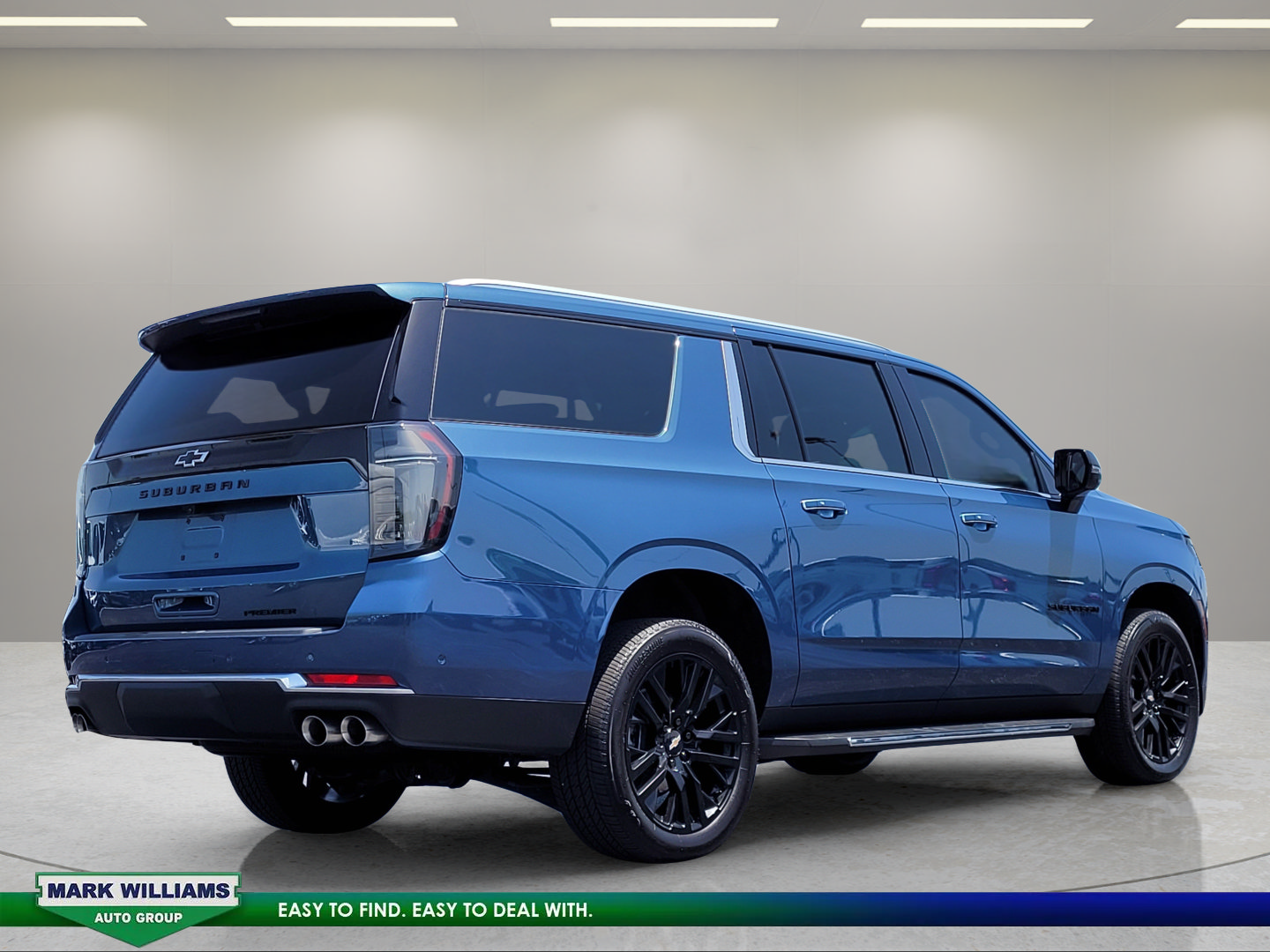 Used 2026 Chevrolet Suburban Premier AWD/4WD image 4