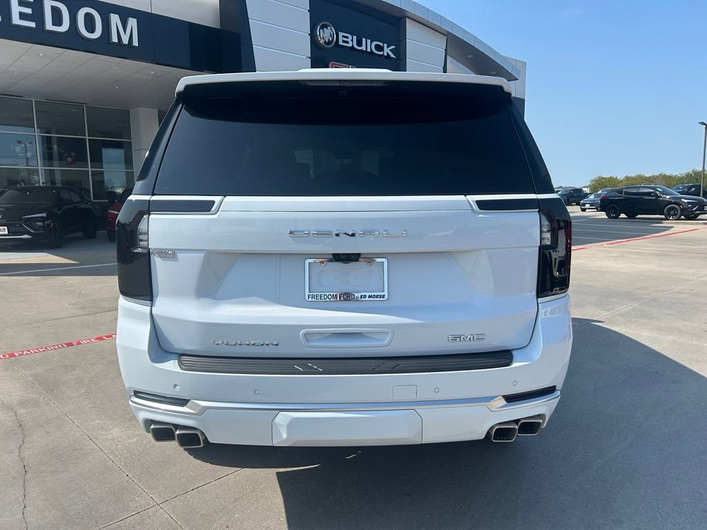 New 2026 GMC Yukon XL Denali w/ Denali Reserve Package AWD/4WD image 5