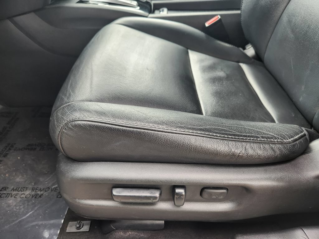 Used 2019 Honda Pilot Touring image 12