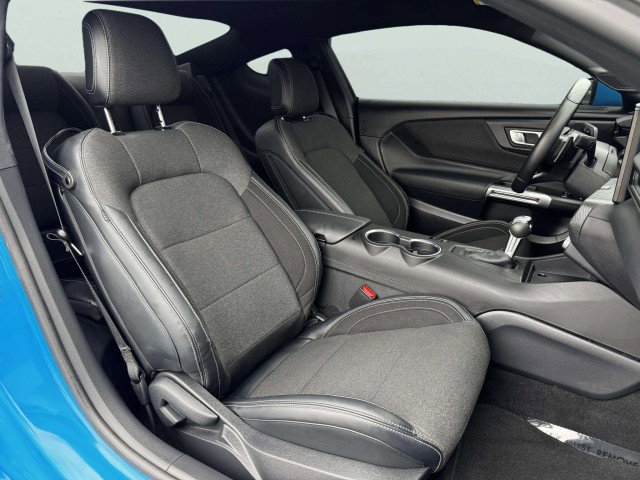 Used 2025 Ford Mustang GT image 41