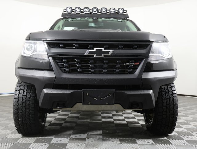 Used 2018 Chevrolet Colorado ZR2 w/ ZR2 Midnight Special Edition image 2