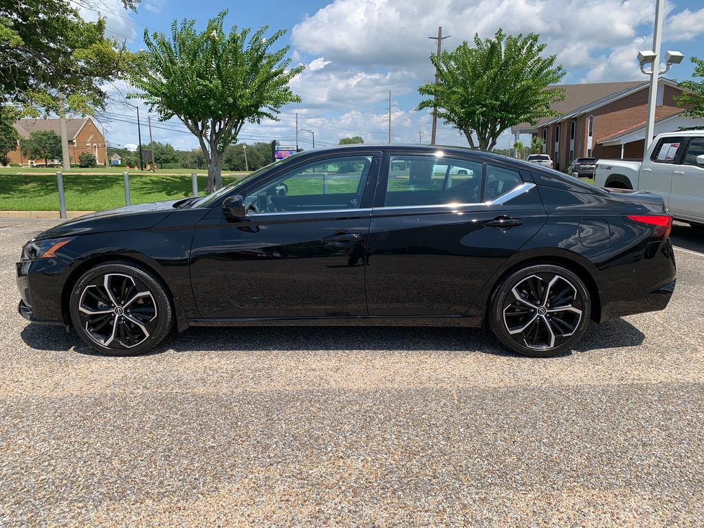 Used 2026 Nissan Altima 2.5 SR FWD image 6