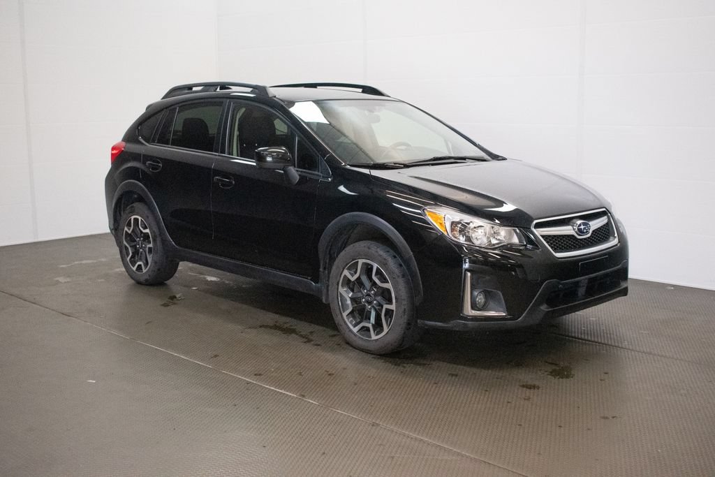 Used 2017 Subaru Crosstrek 2.0i Premium AWD/4WD image 1