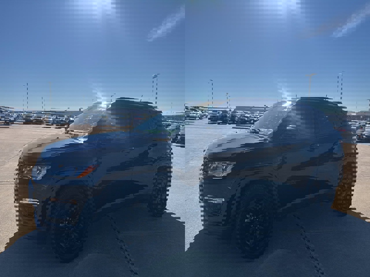 Used 2020 Jeep Compass Latitude image 10