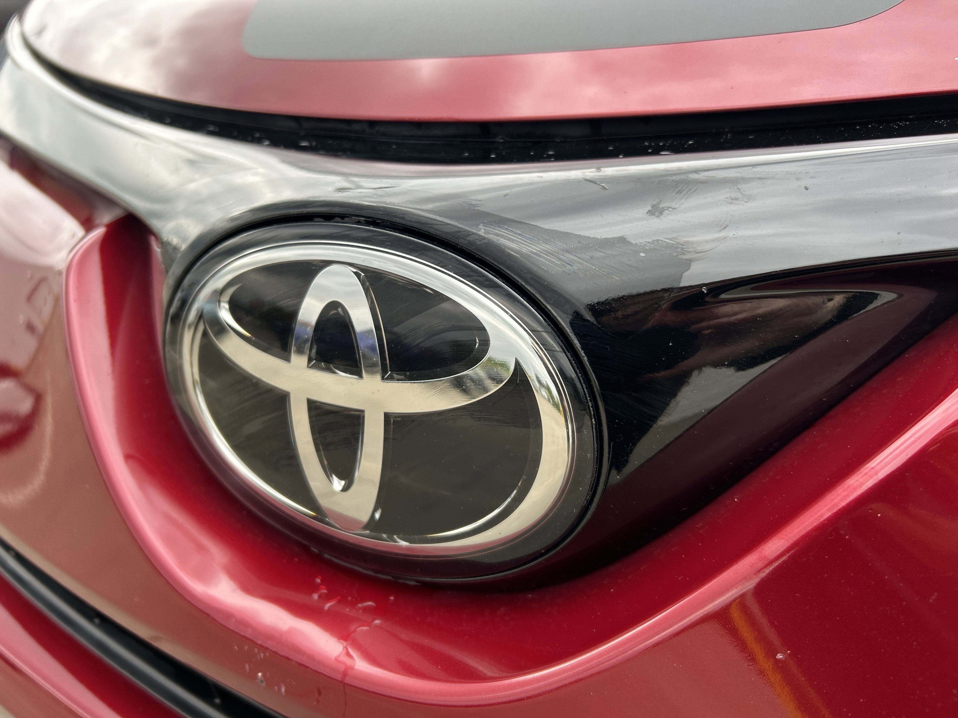 Certified 2018 Toyota RAV4 Adventure FWD image 10