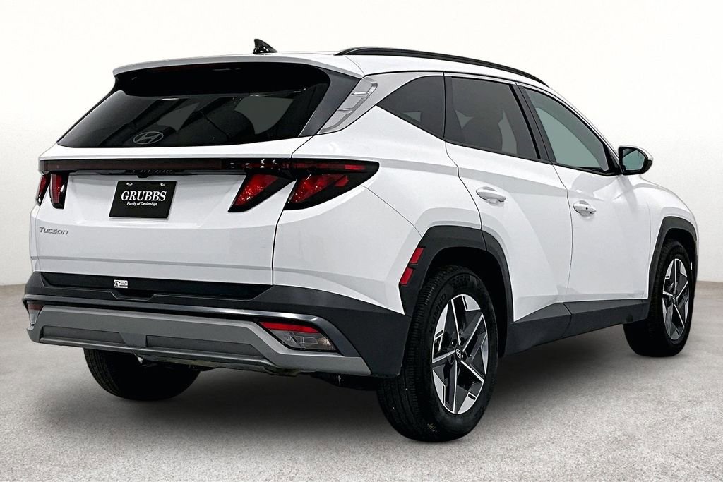 Certified 2026 Hyundai Tucson SEL FWD image 2
