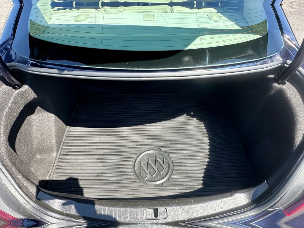 Used 2017 Buick Regal AWD image 25