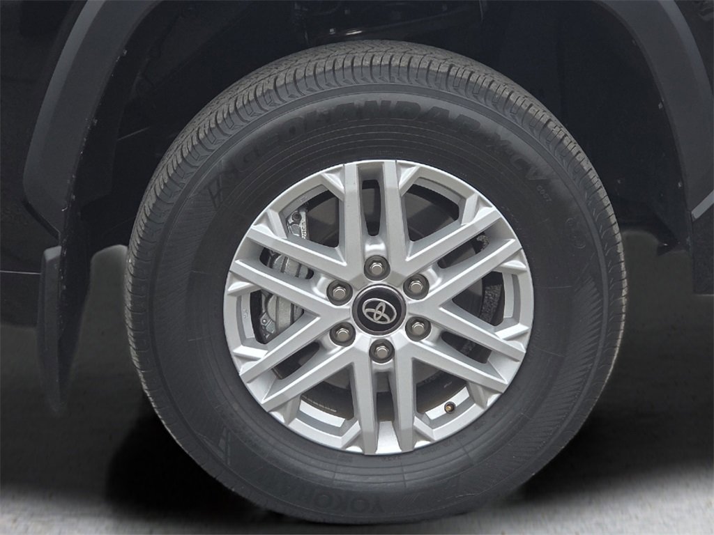 Used 2025 Toyota Tundra SR5 image 11