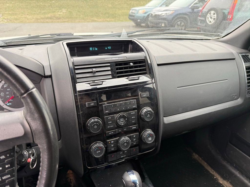 Used 2012 Ford Escape Limited w/ Class II Trailer Towing Pkg image 9